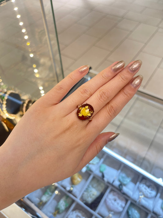 Burmese Amber Ring and Flower Carving