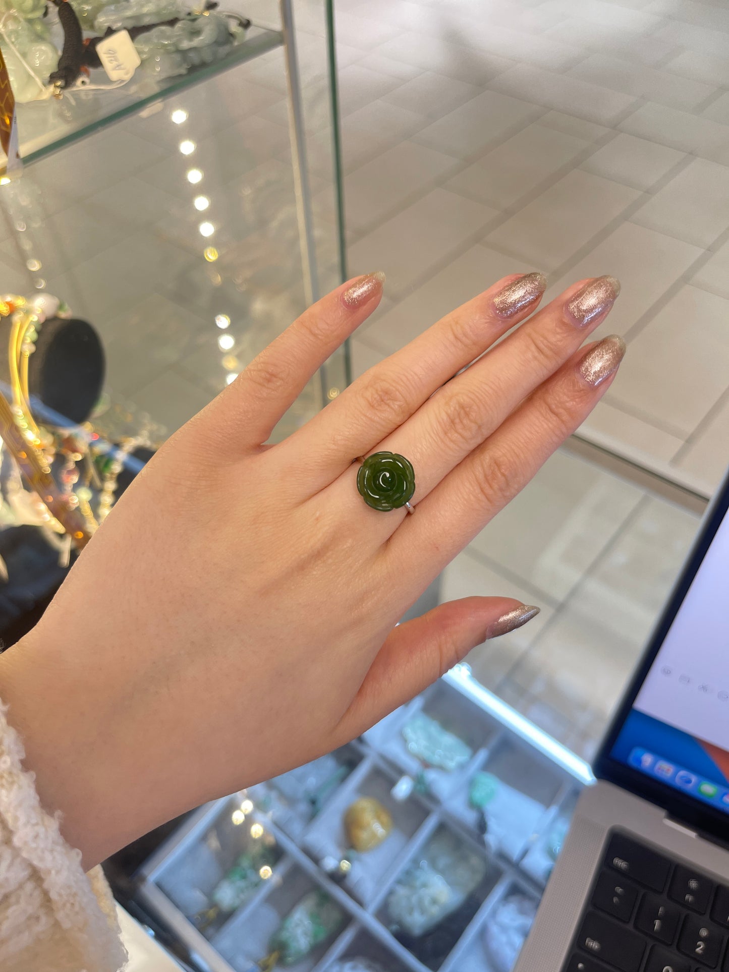 Nephrite jade rose ring