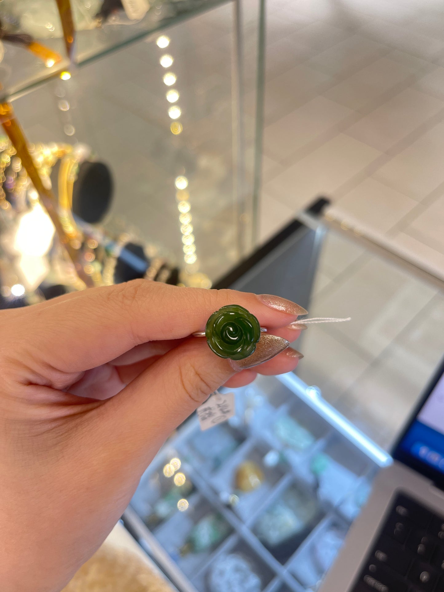 Nephrite jade rose ring