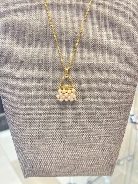 Pearl necklace