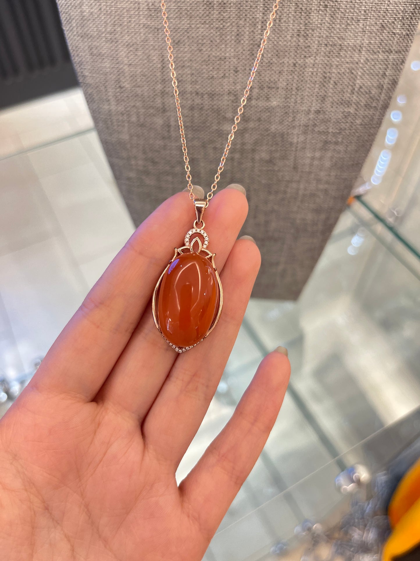 Southern red agate necklace