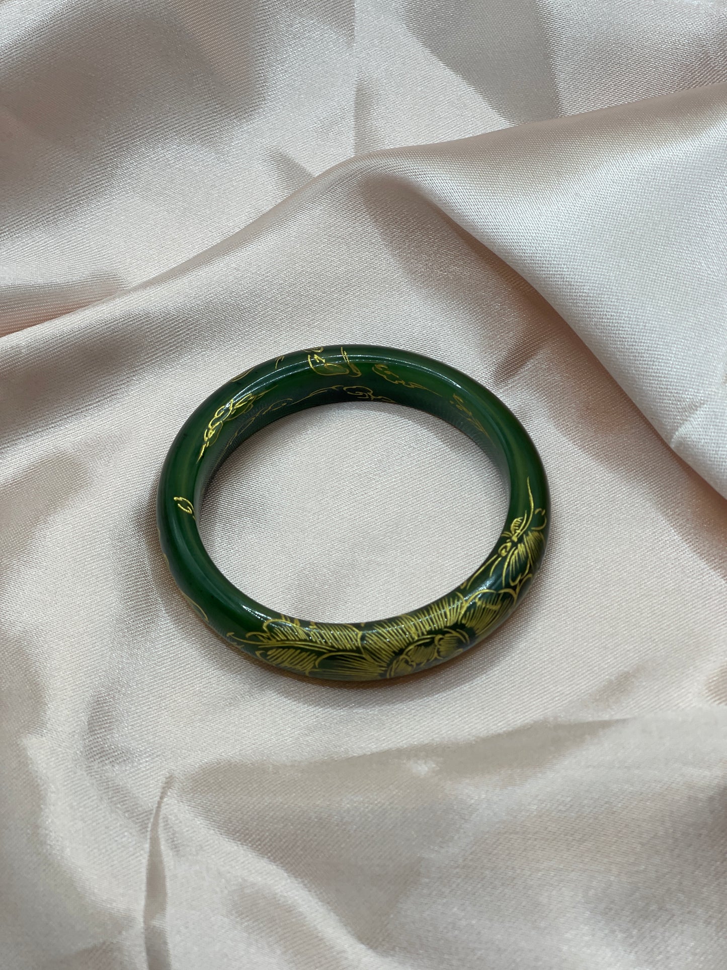 56.5mm Russia Green Jade Bangle