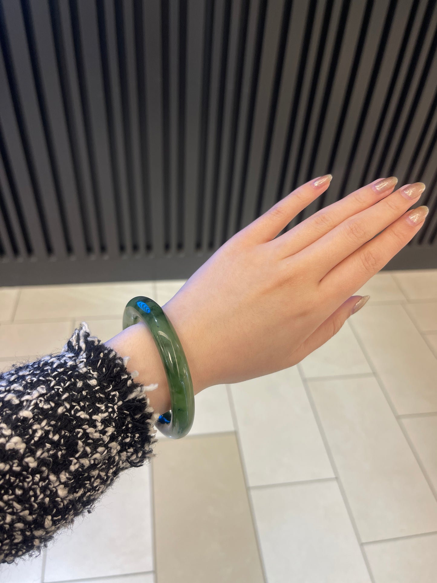 58.2mm Russia Green Jade Bangle