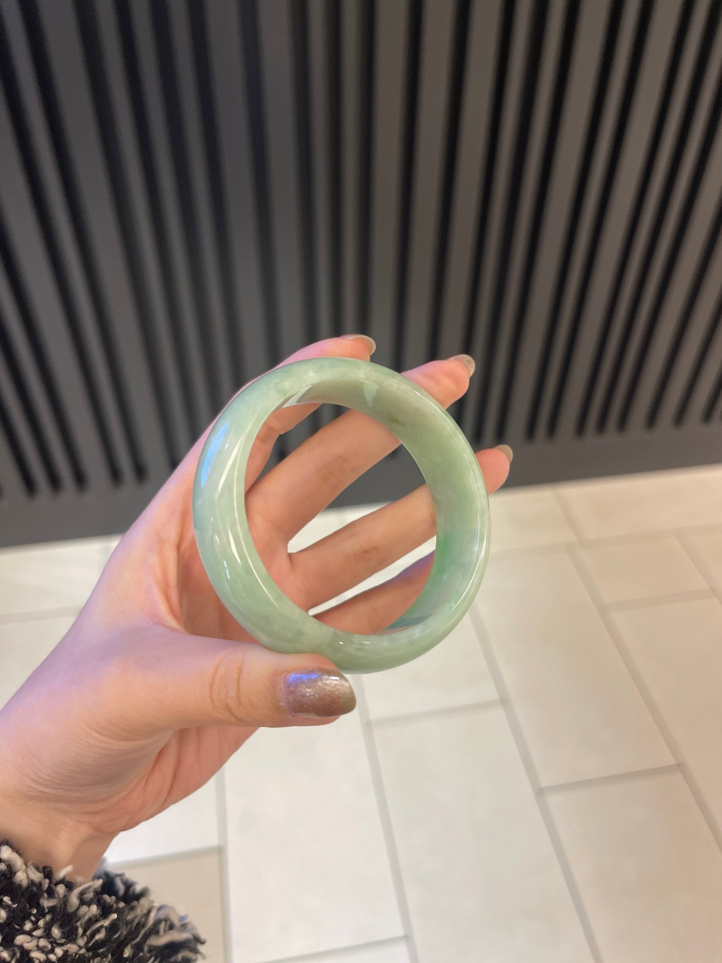 58.1mm Burmese Green Jadeite Bangle