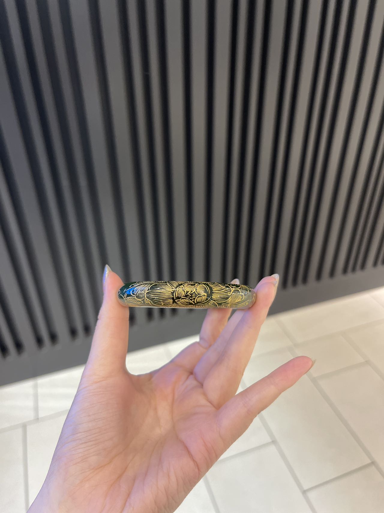 56.5mm Russia Green Jade Bangle