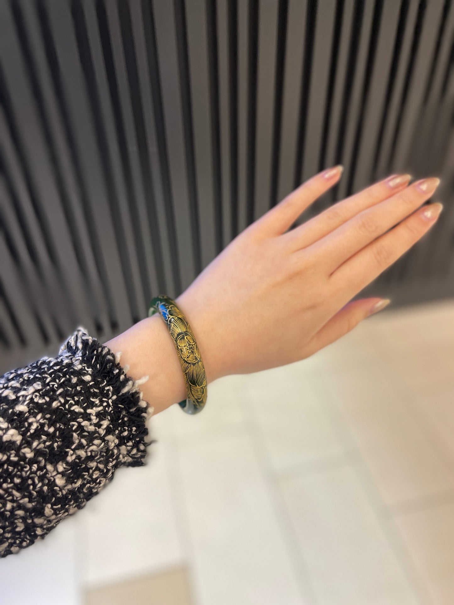 56.5mm Russia Green Jade Bangle